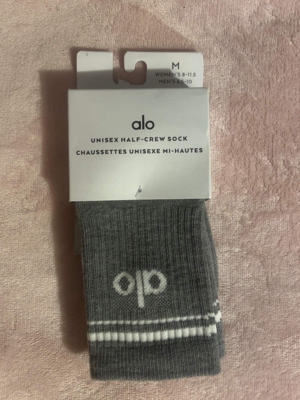 ALO Yoga Unisex Half-Crew Socks - Heather Gray with White Stripe
